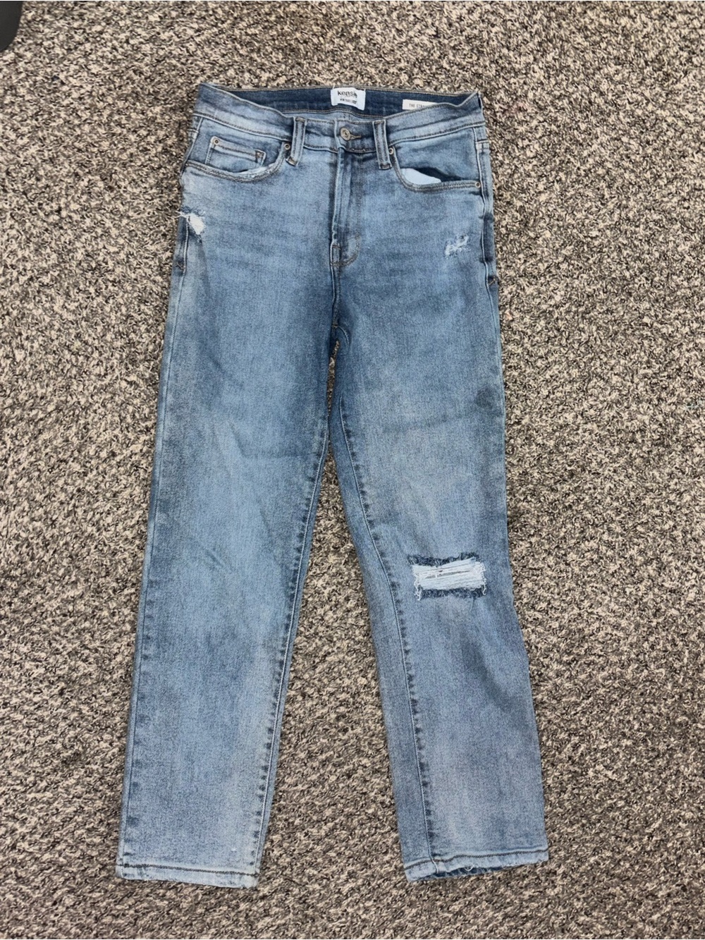 Kensie Jeans Vintage Luxe The Straight Distressed Jeans 2 / 26